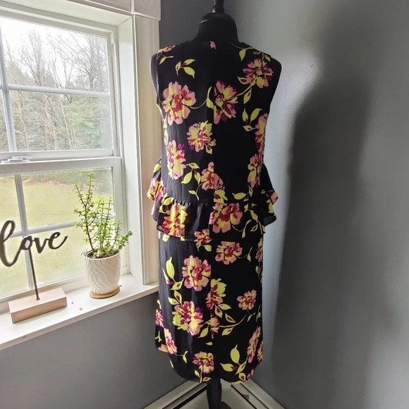 Who What Wear Floral Dress - Picture 3 of 4